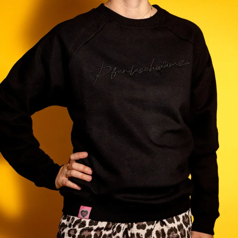 Pullover „Pferdeschwänze“ schwarz *Oversized*